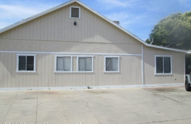 776 E. Sonora Avenue - 776 East Sonora Avenue, Tulare, CA 93274