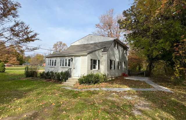 Photo of Charming 5 Bedroom/2.5 Bathroom in Bowleys Quarters, MD!