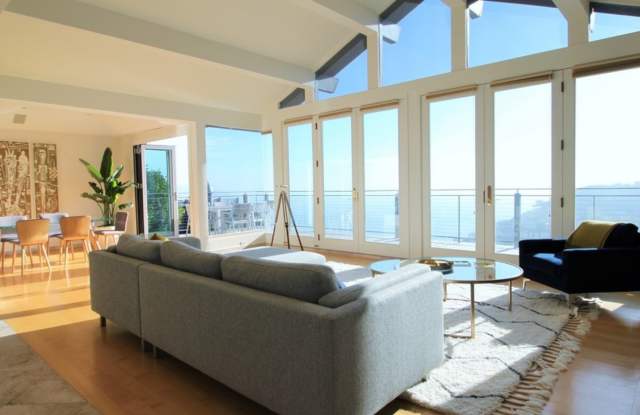 Beautiful Home w/ Stunning Views from Every Room for Monthly Rental photos photos