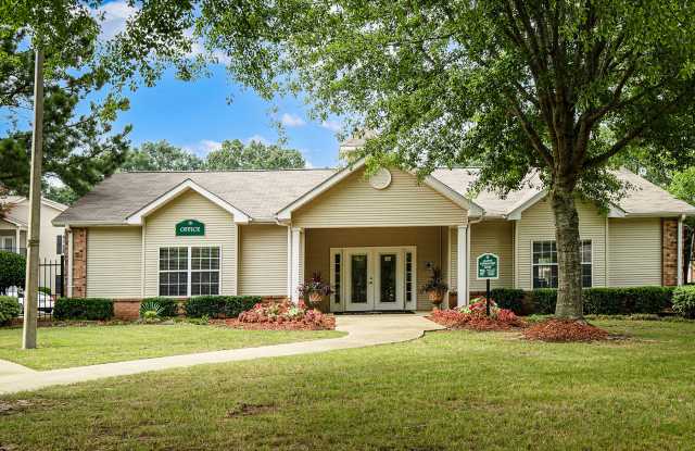 Photo of The Pointe at Highland