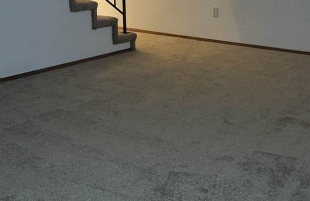 22416 40th Avenue East