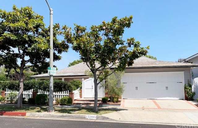 2344 Aralia Street - 2344 Aralia Street, Newport Beach, CA 92660