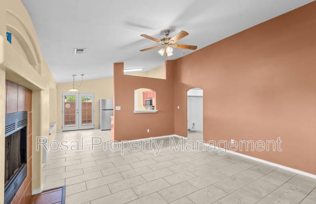 2305 Maiden Grass Rd NW