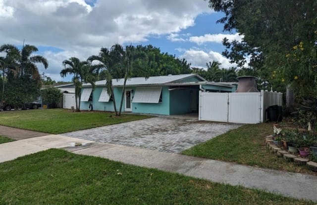 745 Cinnamon Rd