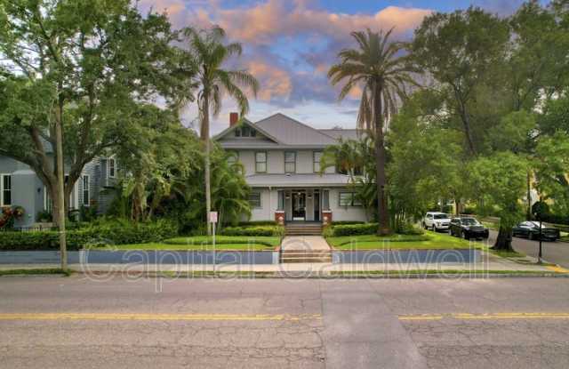 Photo of 911 S Rome Ave