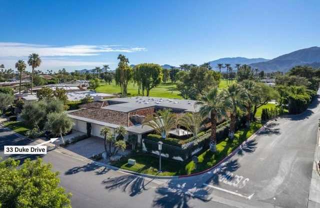 33 Duke Drive