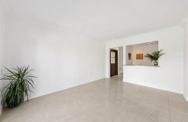 1490 Northwest 2nd Street