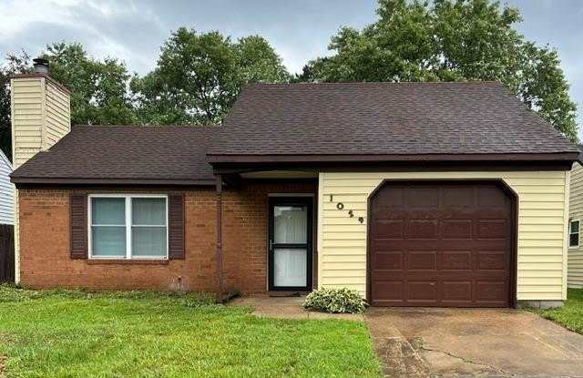 1029 Tall Oak Drive