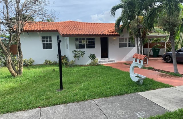 4240 SW 4th St - 4240 Southwest 4th Street, Miami, FL 33134