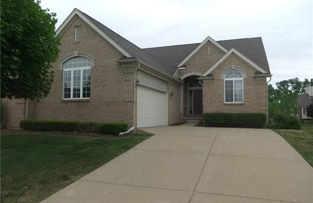 16806 CARRIAGE Way - 16806 Carriage Way, Wayne County, MI 48168