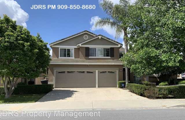 14942 Avenida Anita