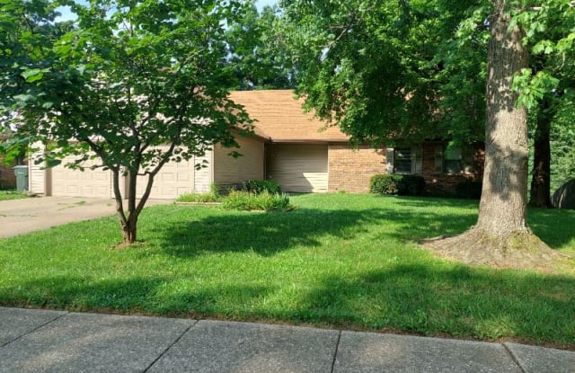 479 Woodview Dr - 479 Woodview Drive, Lexington, KY 40515