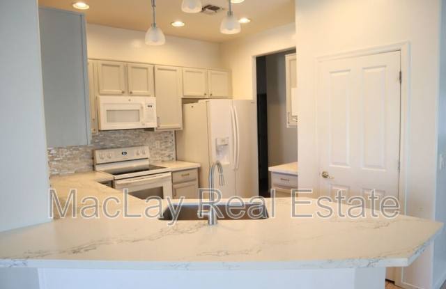 11370 W Farm Village dr