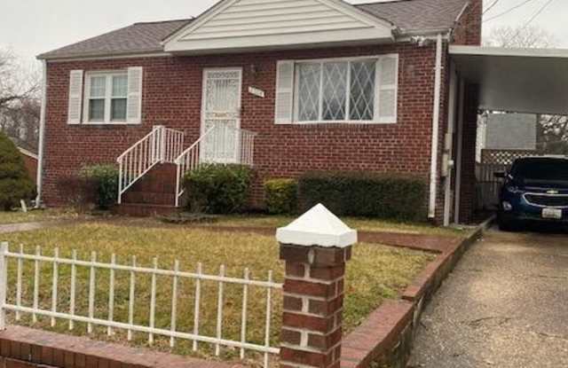 2204 GAYLORD DRIVE - 2204 Gaylord Drive, Suitland, MD 20746