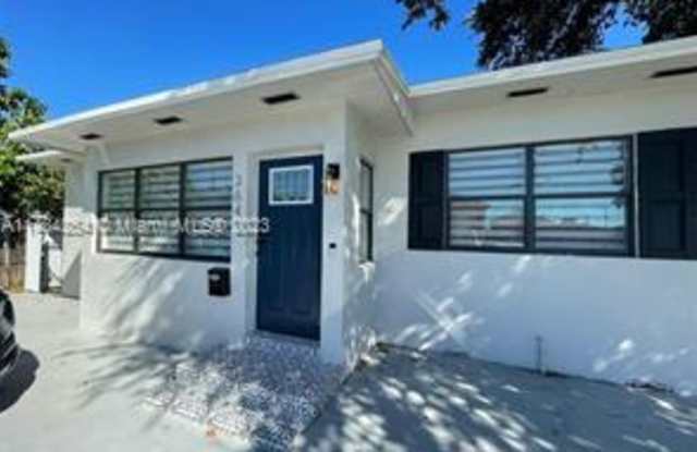 3641 Nw 5th St - 3641 Northwest 5th Street, Miami, FL 33125