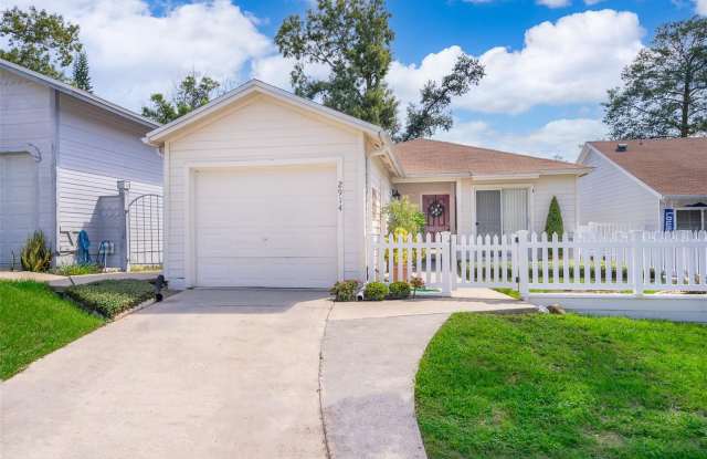 2914 QUINCY COURT