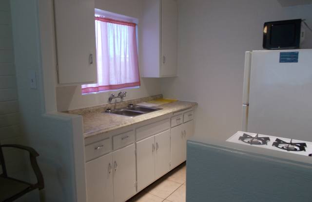 4335 North 15th Avenue