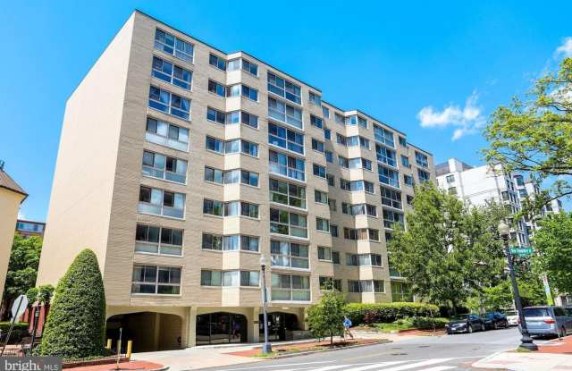 922 24TH ST NW #711