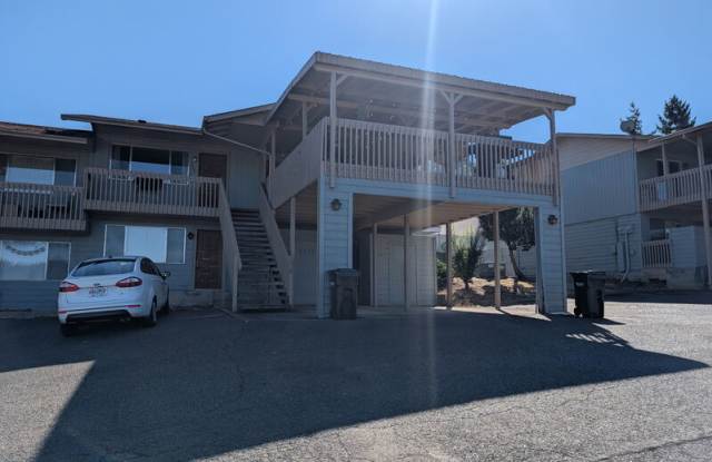 Photo of 2953 W Lorraine Ave