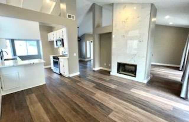 28915 Biarritz Court