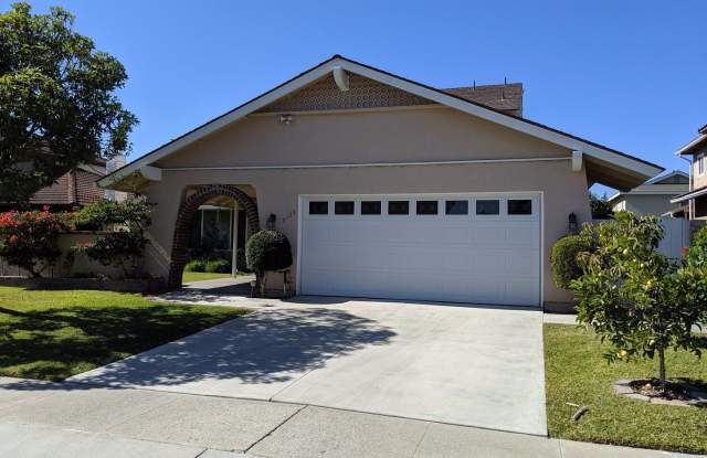 9133 Evergreen Dr - 9133 Evergreen Drive, Cypress, CA 90630