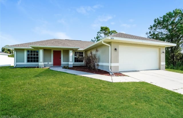 3202 42nd Street SW - 3202 42nd Street Southwest, Lehigh Acres, FL 33976