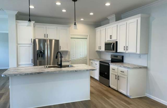 34616 Ballyhoo Drive