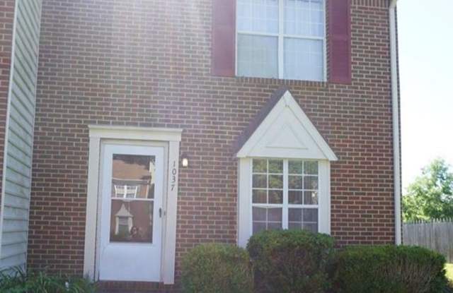 Lakewood - 1037 Still-Harbor Circle, Chesapeake, VA 23320