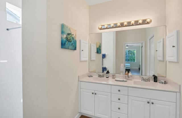 Photo of 796 Tartan Drive