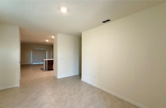 3314 WAKEFIELD DRIVE