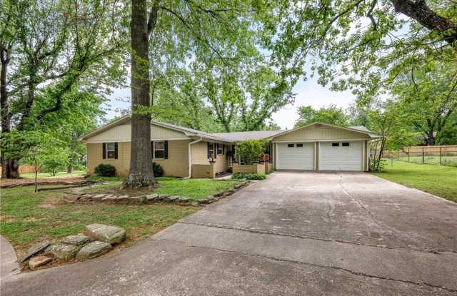 2917 Mayberry Lane