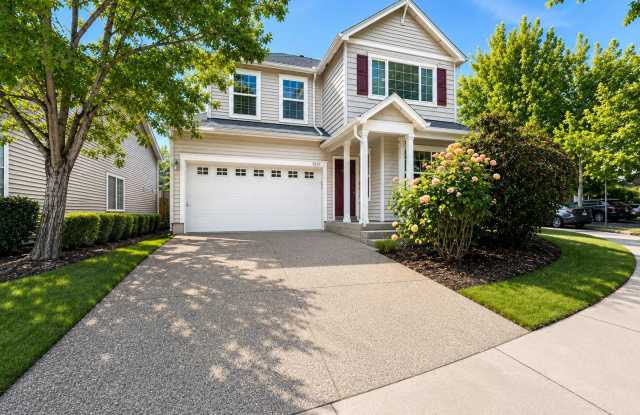 Spacious 4 Bed, 2.5 Bath House