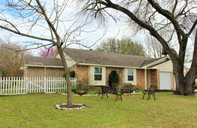 Photo of 317 North Mechanic Street - 1