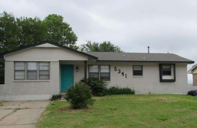 Photo of 5341 NW Cherry Ave
