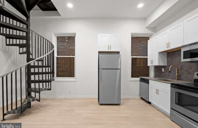 1805 CHESTNUT STREET