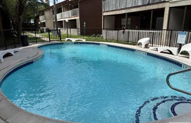 Photo of 95 POINCIANA