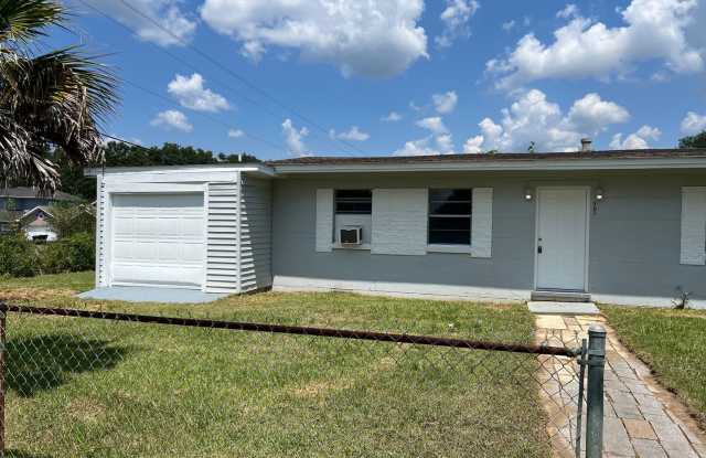 Photo of MOVE IN SPECIAL: HALF OFF first full month of rent!!!