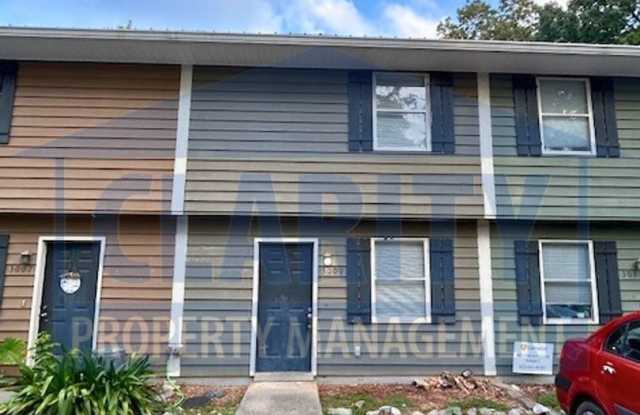 Photo of Two bedroom apt near Cleveland State