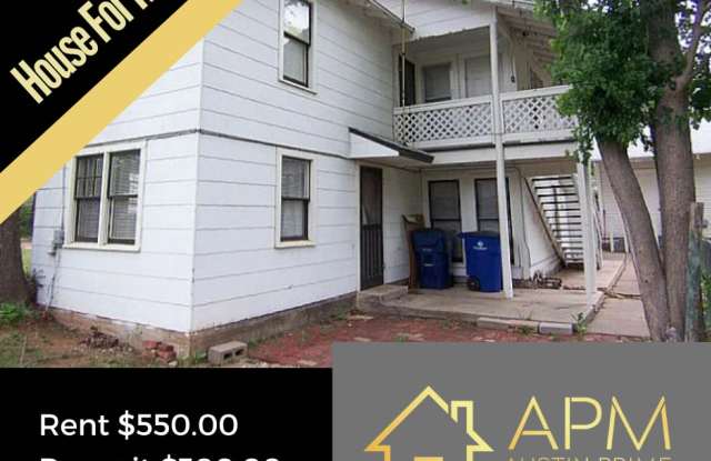 1010 W. Cedar Ave. - 21/2