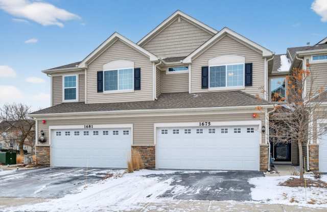 Photo of Charming 3BR Townhome in Batavia