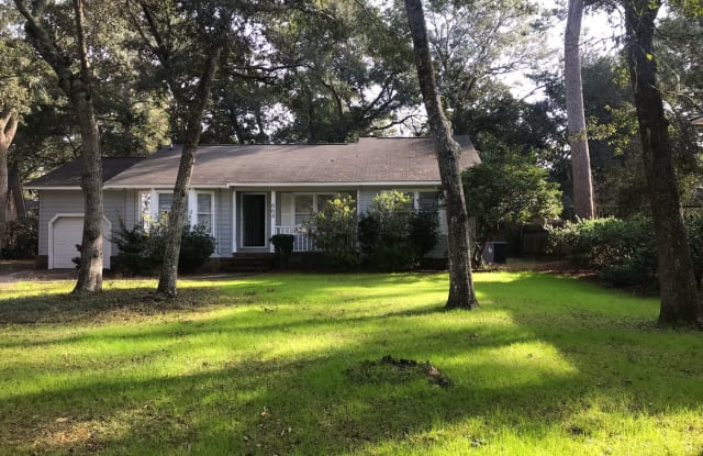 664 McCutchen Street - 664 Mccutchen Street, James Island, SC 29412