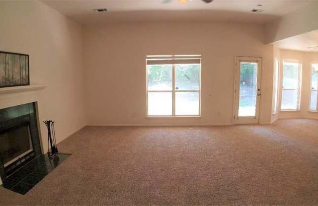 2100 Silver Fox Drive