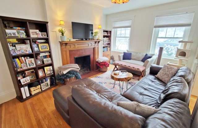 Photo of 14 Colbourne Crescent