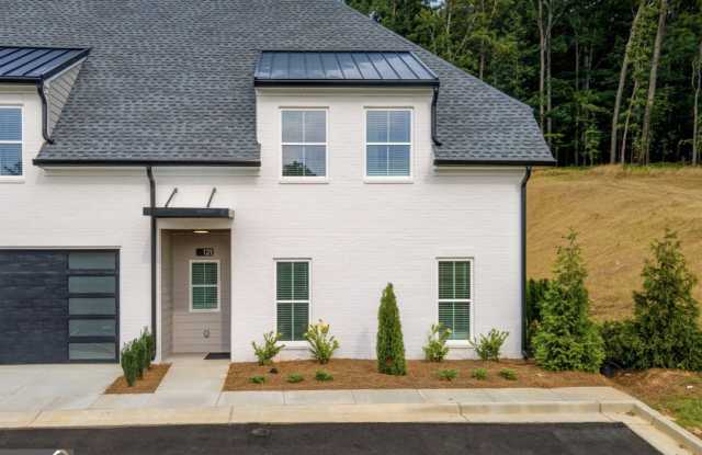 Photo of 121 Chateau Drive