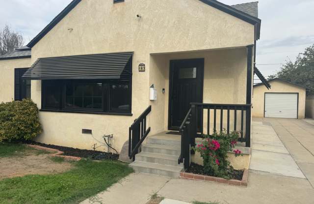 12 Western Drive