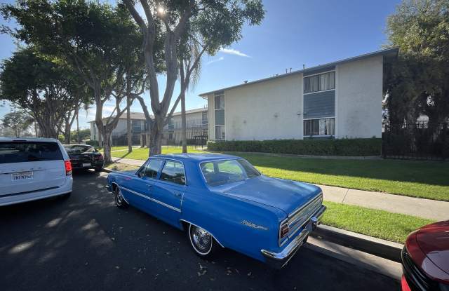 11561 Virginia Avenue