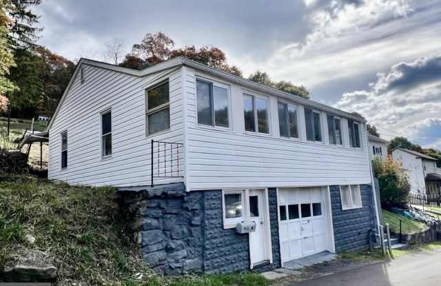 Photo of 43 HIGH Street