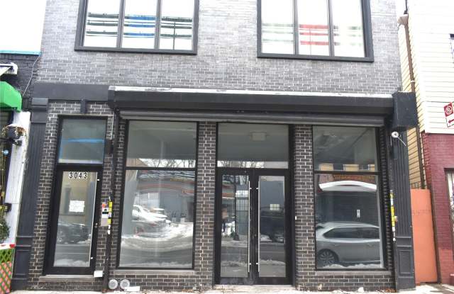 3043 Fulton Street