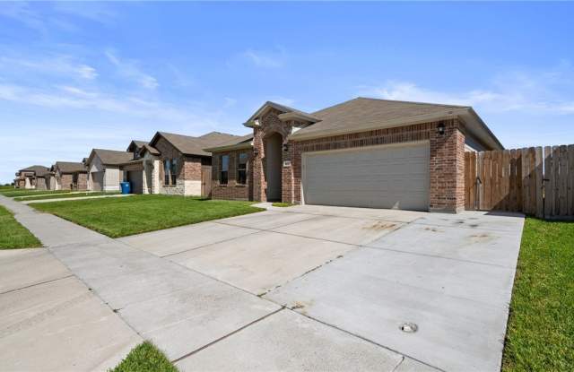 1035 Ocean Breeze Street