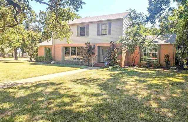 Photo of 2101 BERKELEY DRIVE